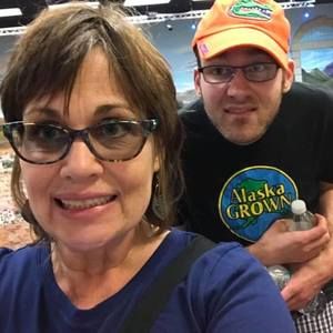 Meet your Posher, Glenna